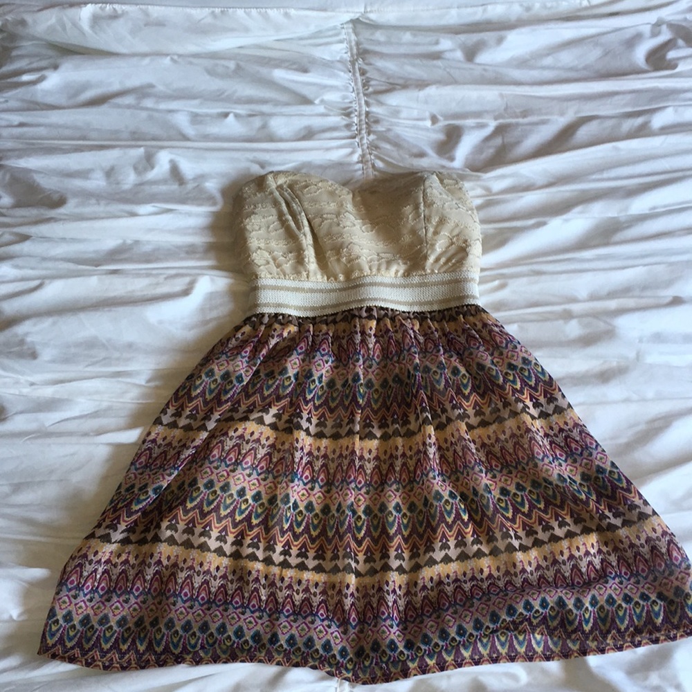Short dress with cute tribal print